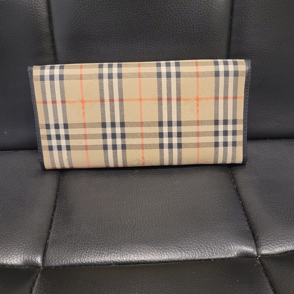 Burberry Wallet - Picture 3 of 5